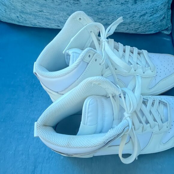 Nike Dunks High in Cream - Picture 7 of 7